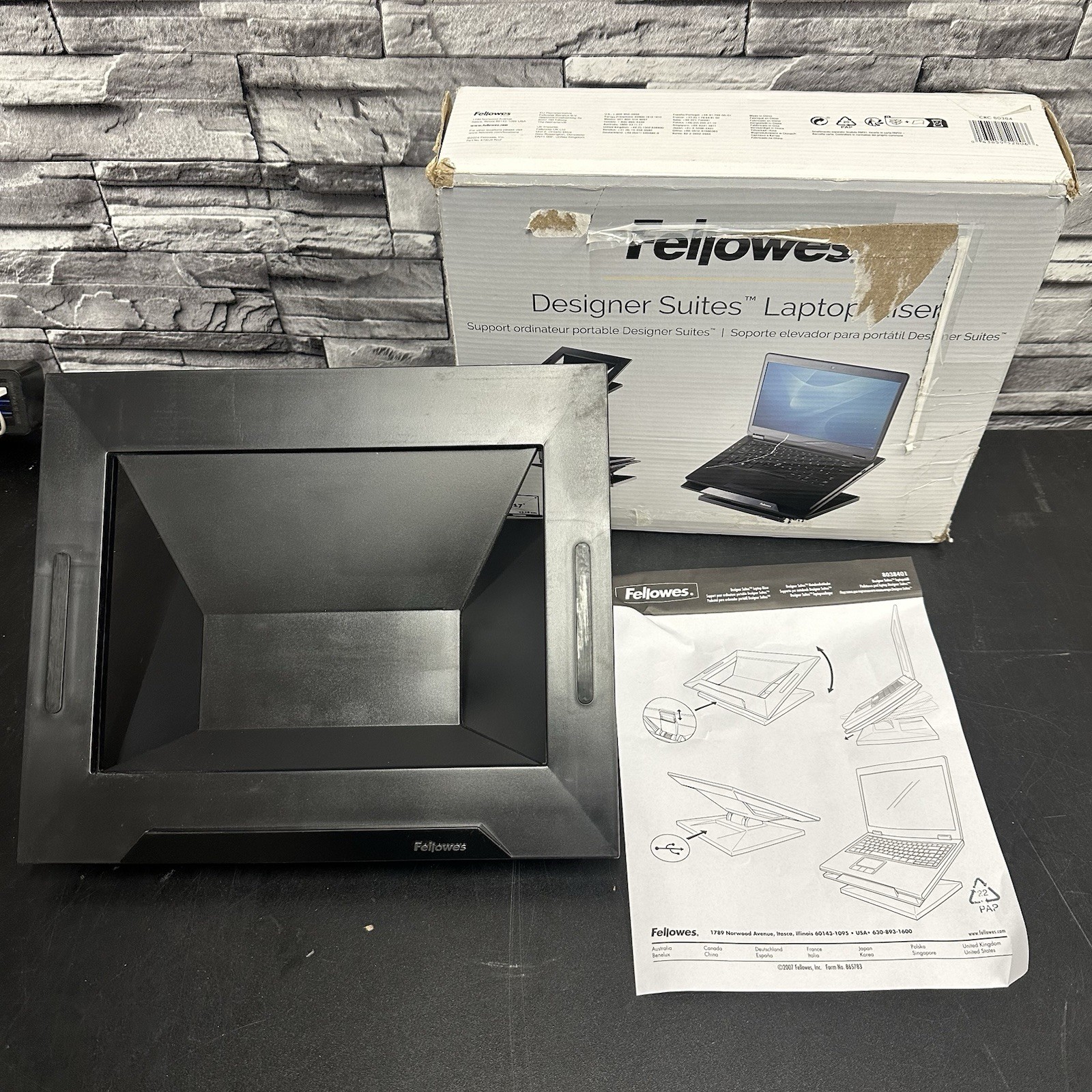 Fellowes 8038401 Laptop Riser, Black