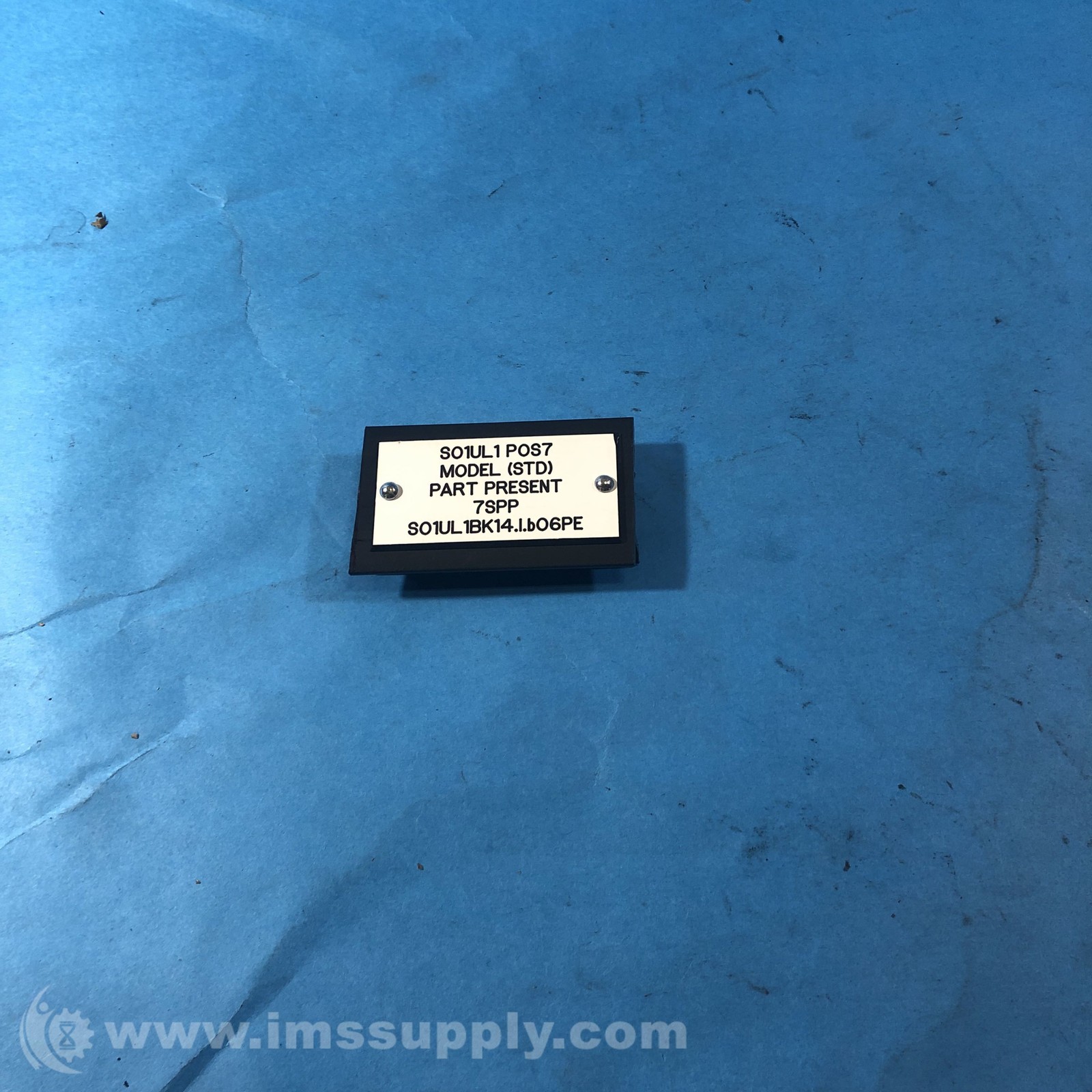 SO1UL1 POS7 7SPP Plastic Legend Plate Bracket FNIP