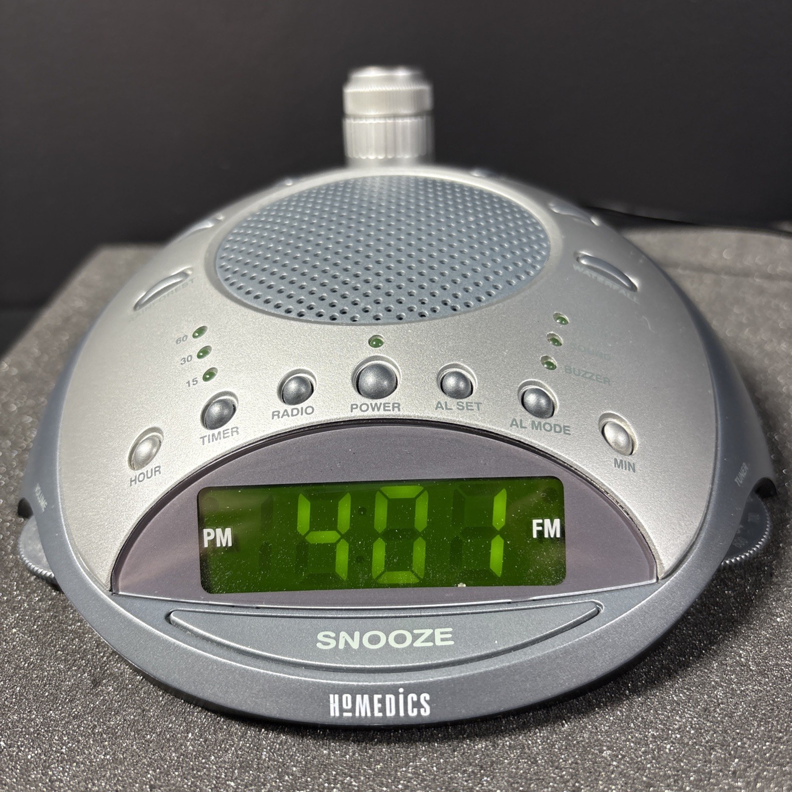 Homedics Spa Sound Machine Alarm Clock Projector Radio SS-4000
