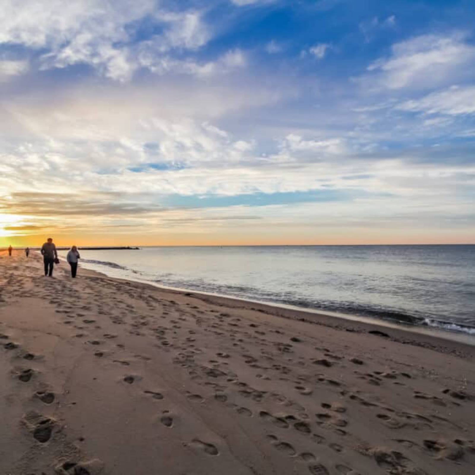 May 30 to June 6, 2026 , 1 BD Oceanfront, Edgewater Beach Resort, Cape Cod!