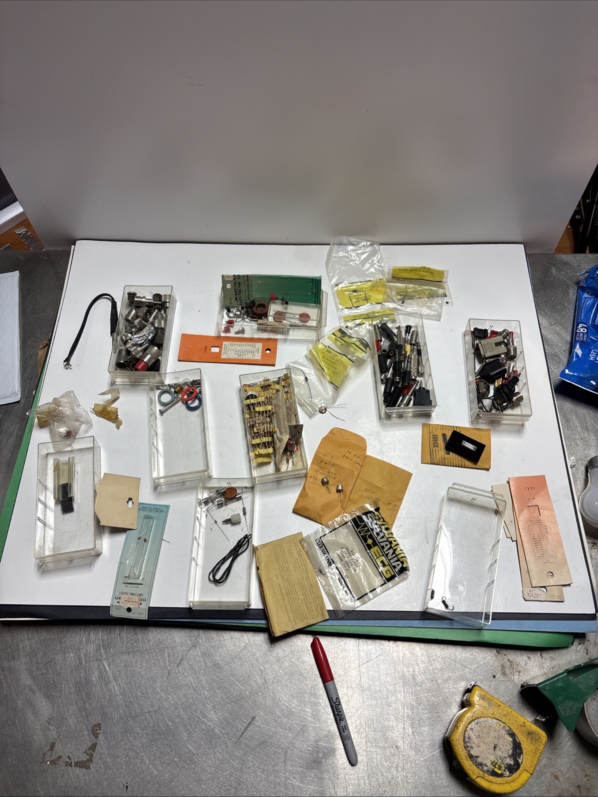 Lot Of Short Wave Radio & Electronics Lot Se Pics electronic components