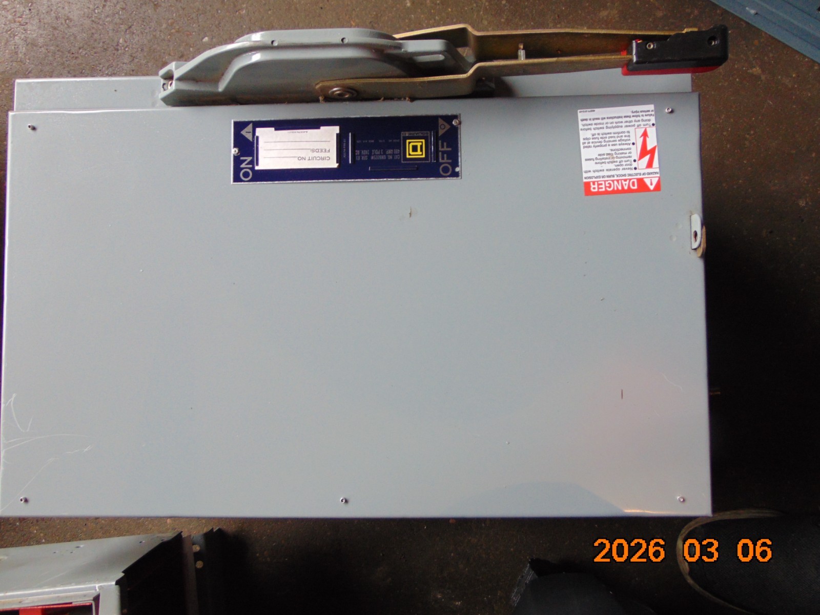 SQUARE D QMB325W FUSIBLE PANELBOARD SWITCH 3P 240V 400A 400 AMP