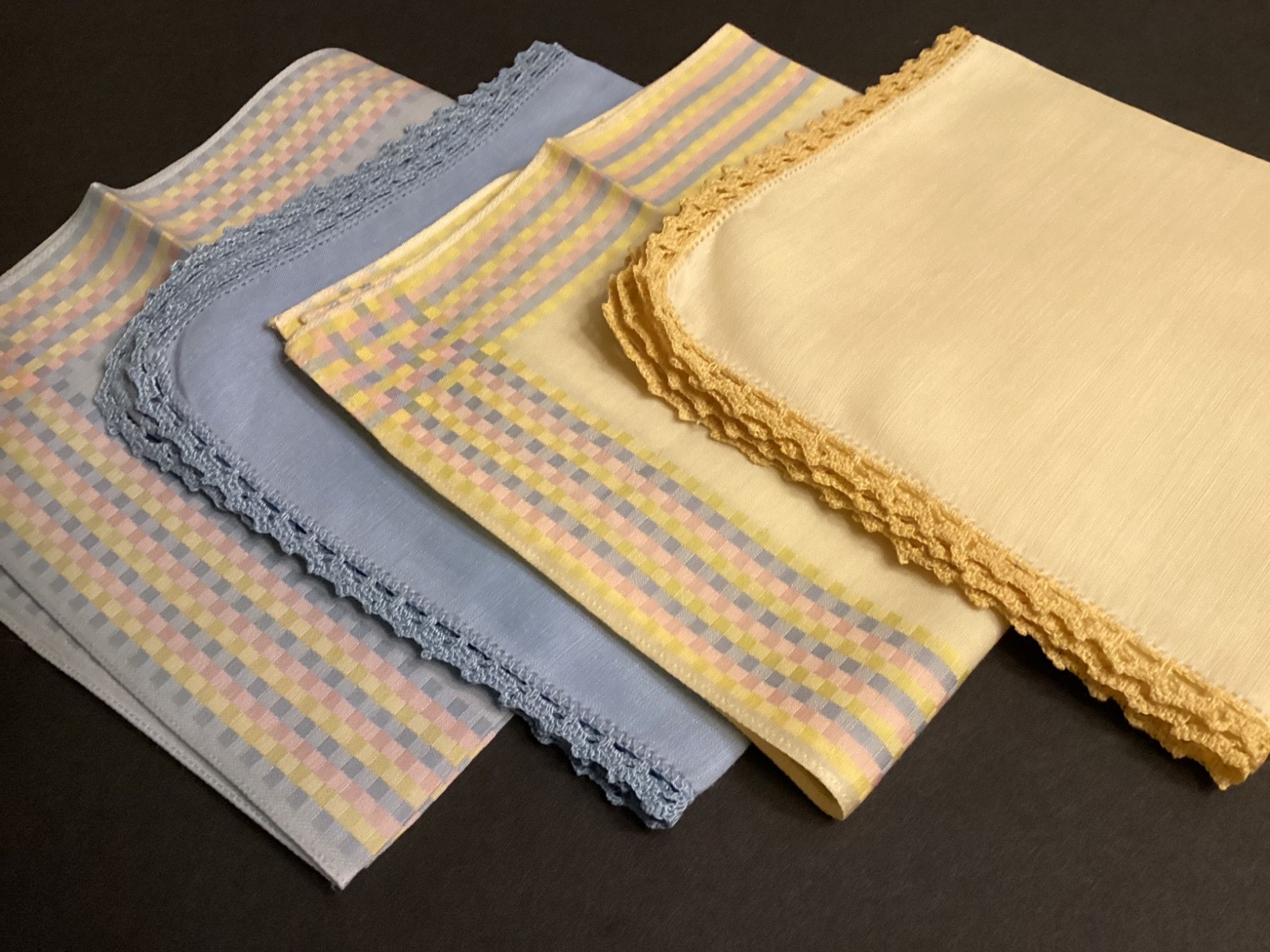 Lot 4 Matching VTG Yellow Blue Hanky Pocket Sq Men Women Handkerchiefs Stripe
