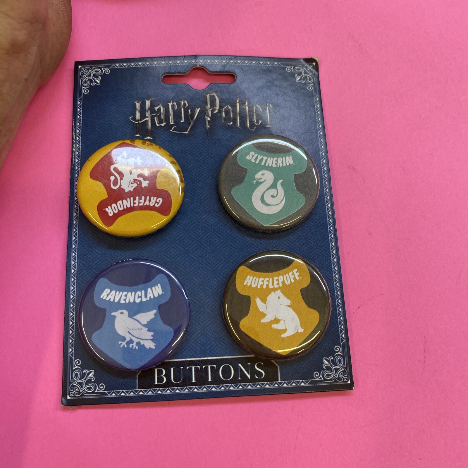 Round Buttons Set  PINS Harry Potter Movies Carded Set of 4 