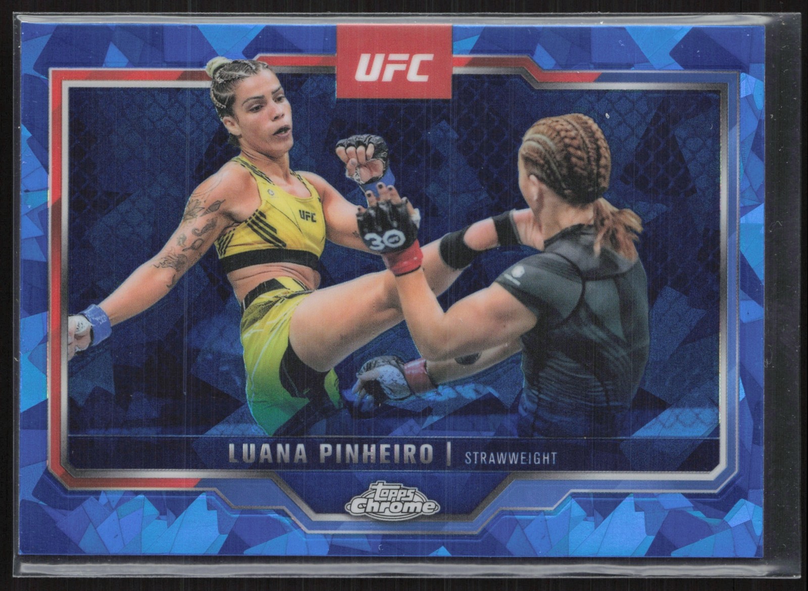 2025 Topps UFC Chrome Sapphire Luana Pinheiro #178