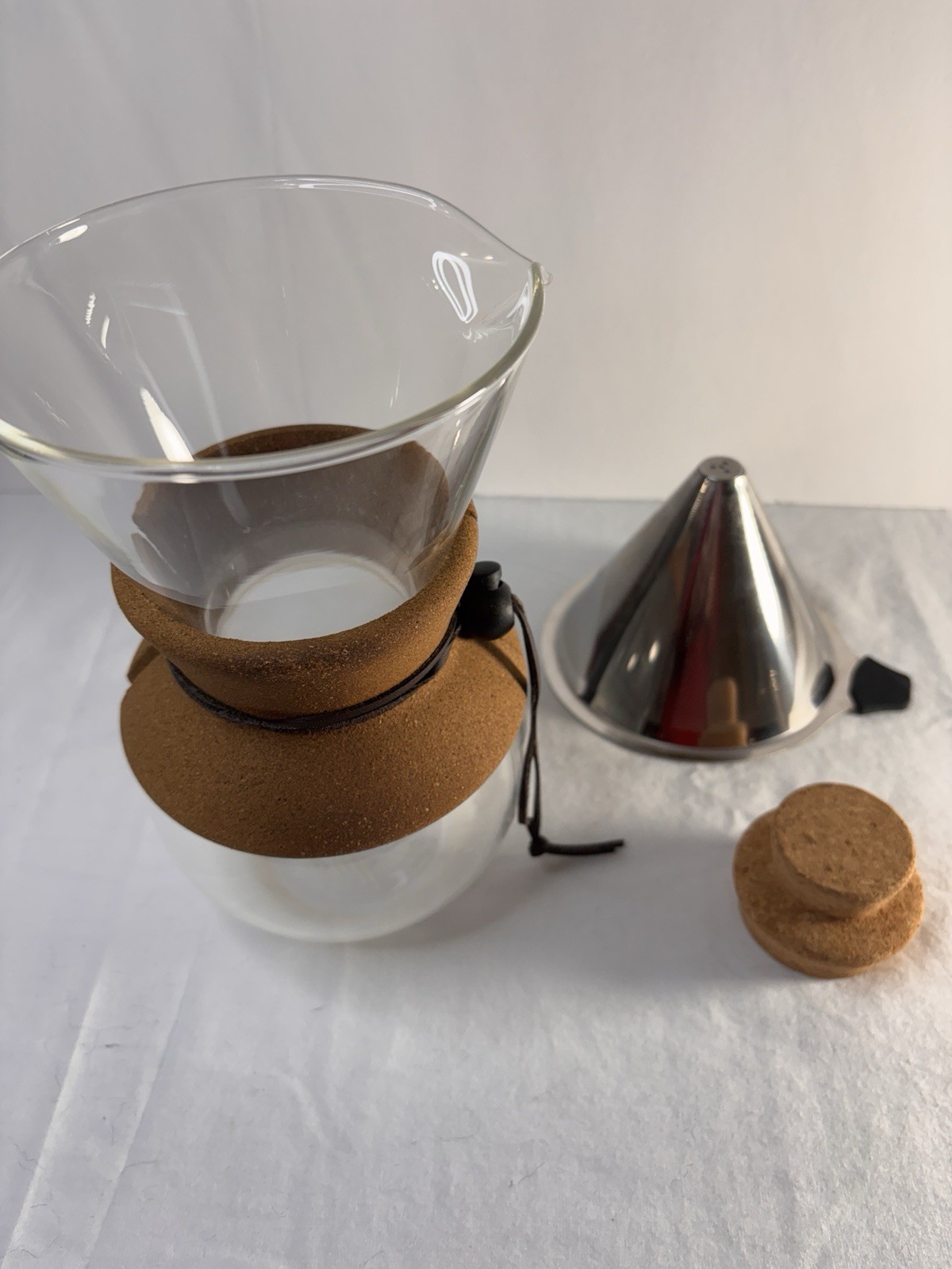 Bodum Pour Over Coffee Maker w/Permanent Filter 8 Cup Glass Carafe