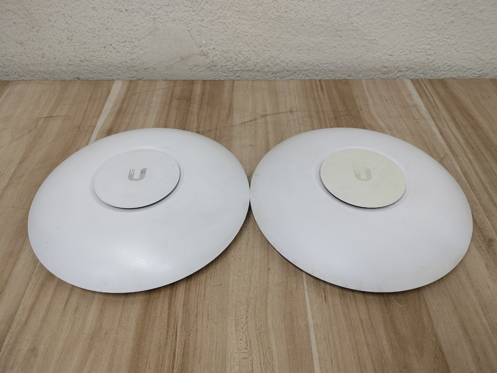 LOT OF 2 - Ubiquiti UAP-AC-PRO-US Wi-Fi 802.11ac Access Point