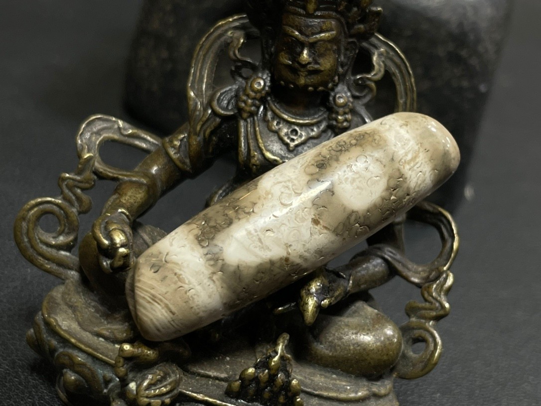 Old Tibetan Nepalese Himalayan Ancient eye Old Dzi Talisman Beads Amulet 无相佛天珠