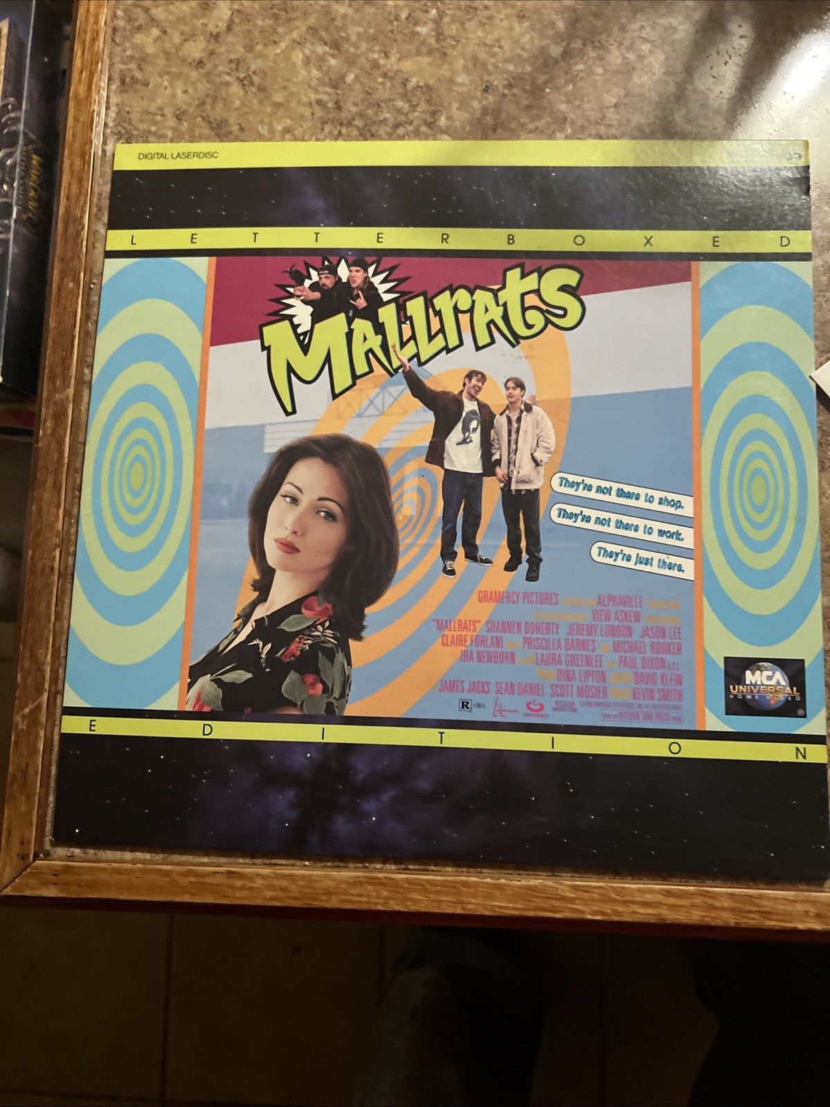 MALLRATS 1995 Laserdisc LD WIDESCREEN VERY RARE KEVIN SMITH!