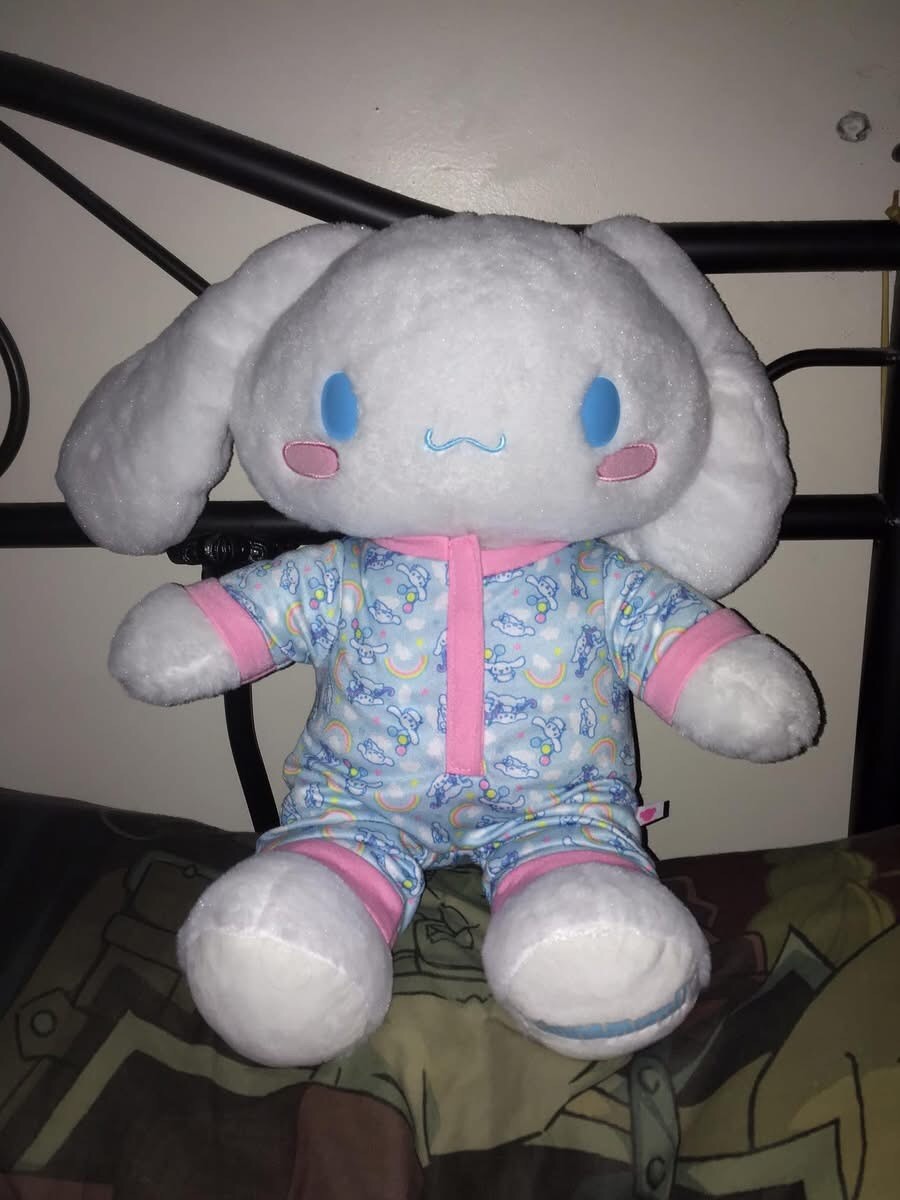 USED Sanrio Build A Bear Cinnamoroll Plush With Sleeper! Great Price! Look!