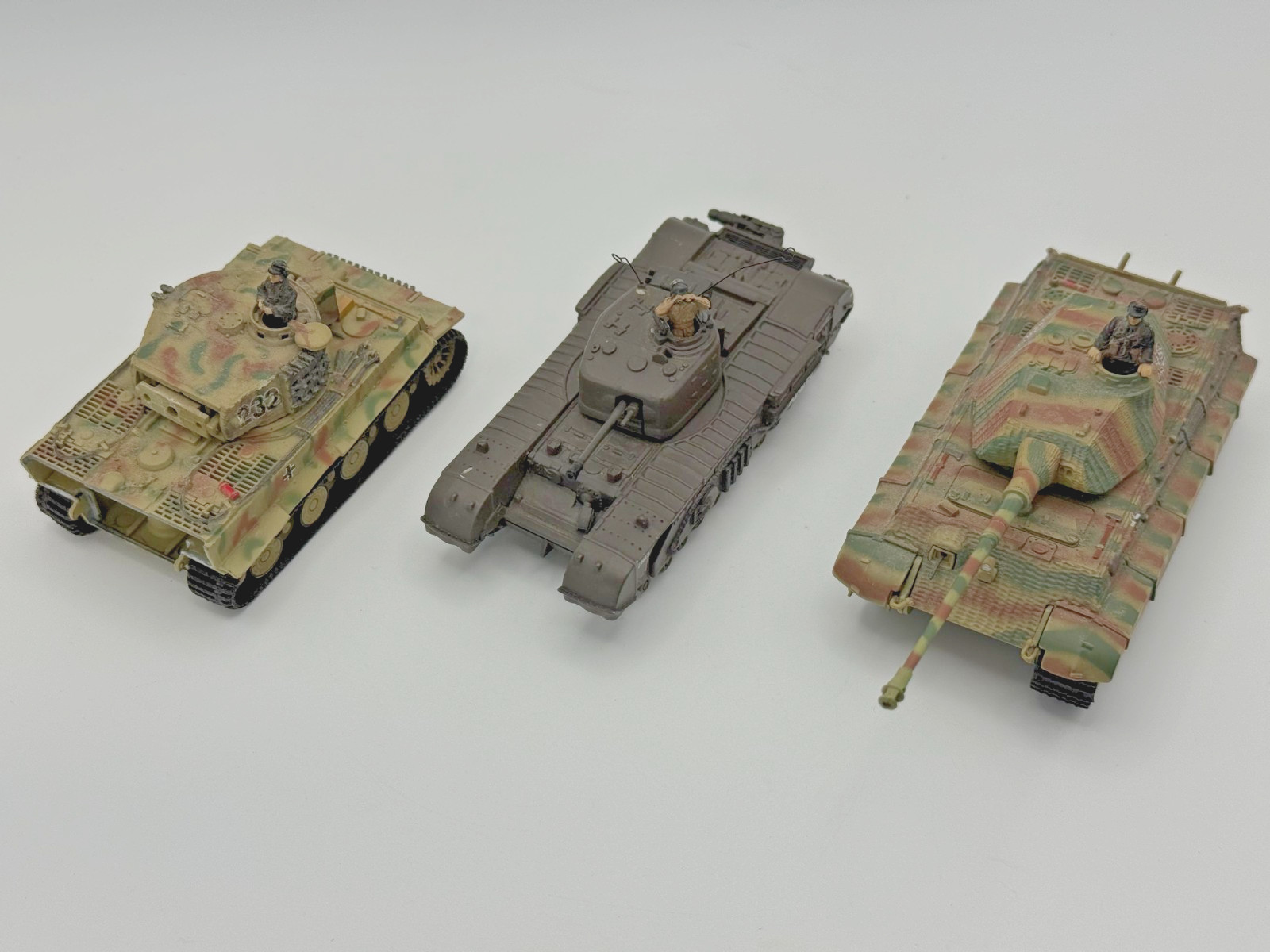 Unimax Forces Of Valor Military Tanks Lot Of 3 Tanks for Parts or Repair