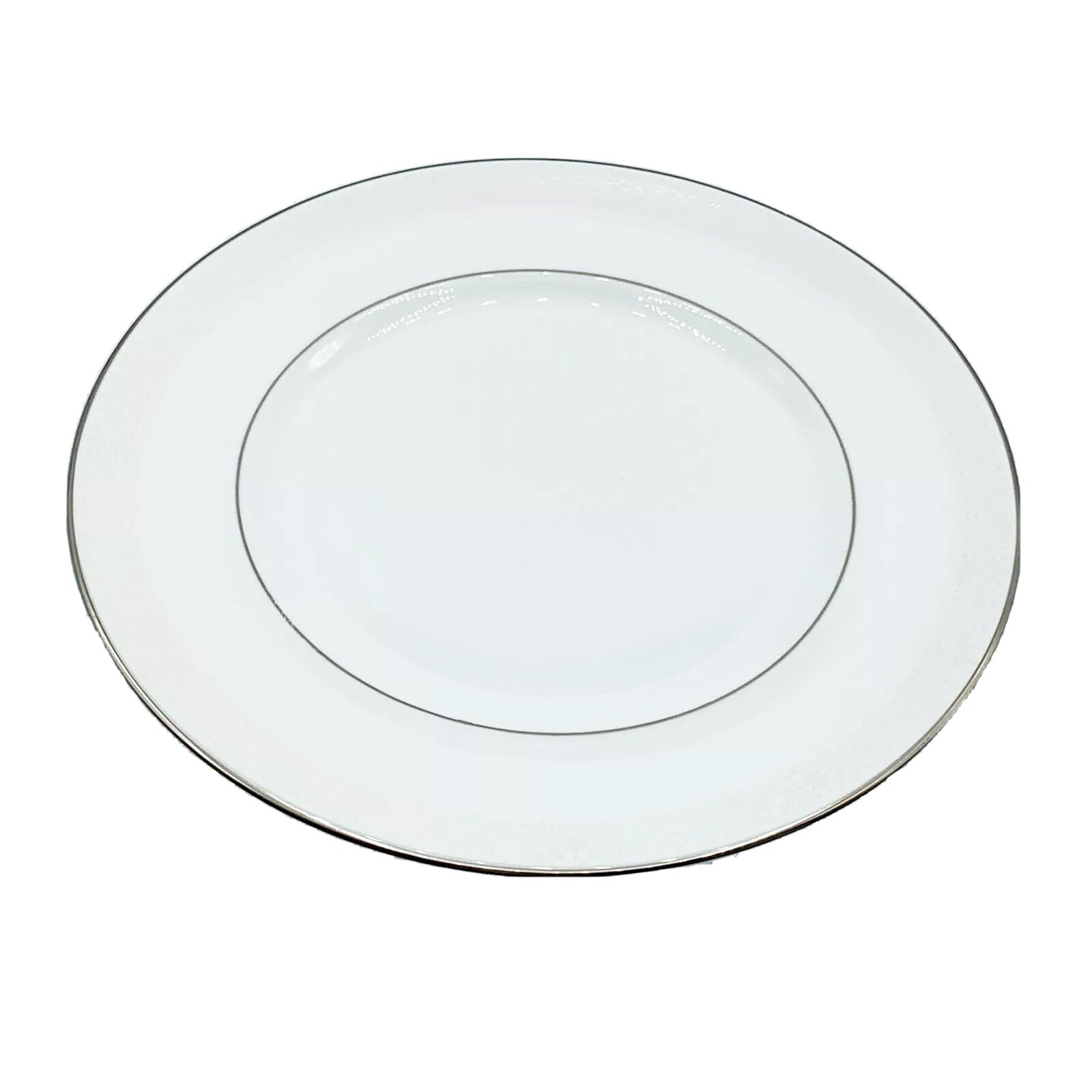 Royal Doulton Amulet H4998 Silver Rim Dinner Plate 10.5” Bone China