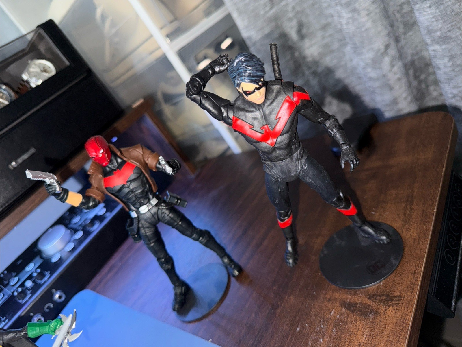 McFarlane Toys DC Comics Battle Scene Night Wing vs Red Hood, Damián Wayne