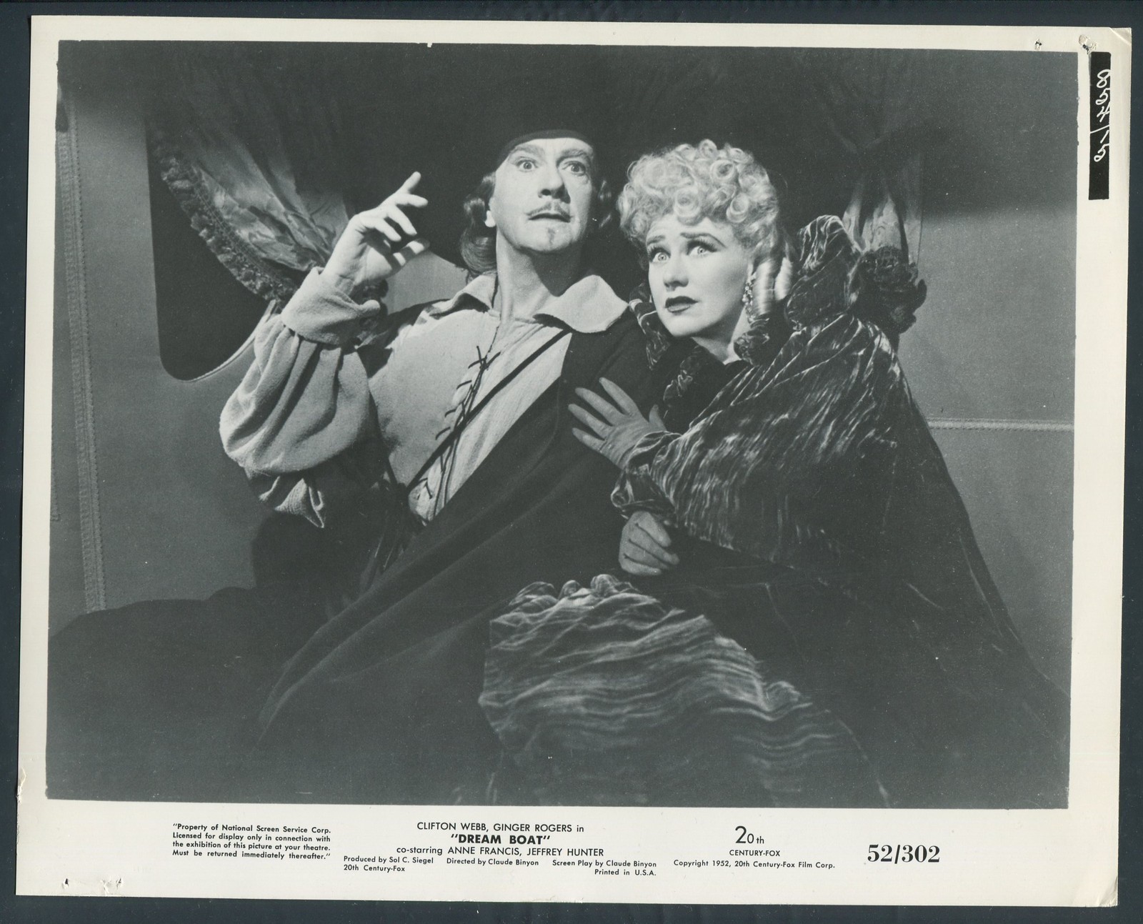 CLIFTON WEBB GINGER ROGERS  in Dream Boat '52 CARRIAGE