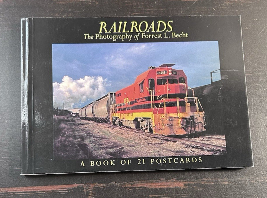 New VTG Book of 21 Postcard Railroads Paperback BrownTrout Staff Nostalgic