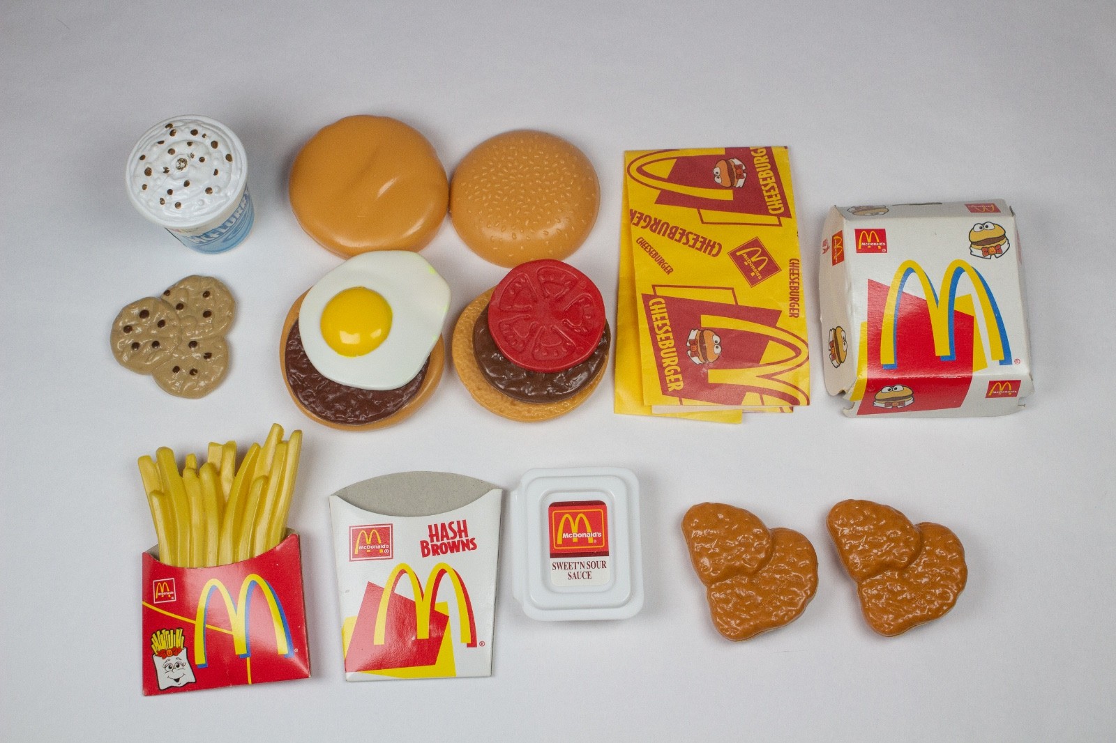CDI McDonald's Play Food Lot of Hamburger Fries Nuggets Mcflurry etc. Vintage