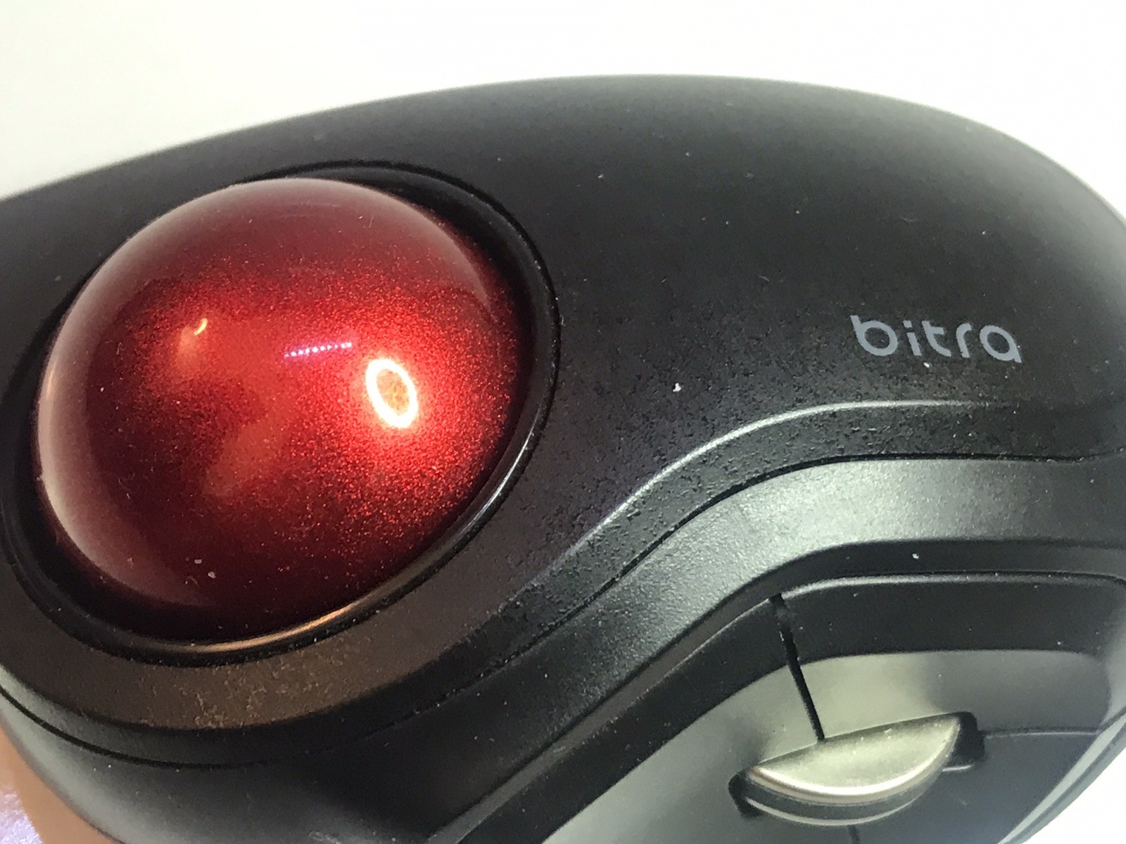 Elecom Bitra Mobile Trackball Mouse - USB Wireless Receiver M-MT2DRSBK