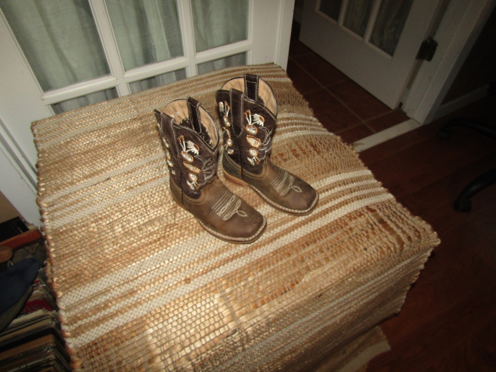 Veretta Toddler size US 9 Mex 16 Brown Leather Square Toe Western Boots