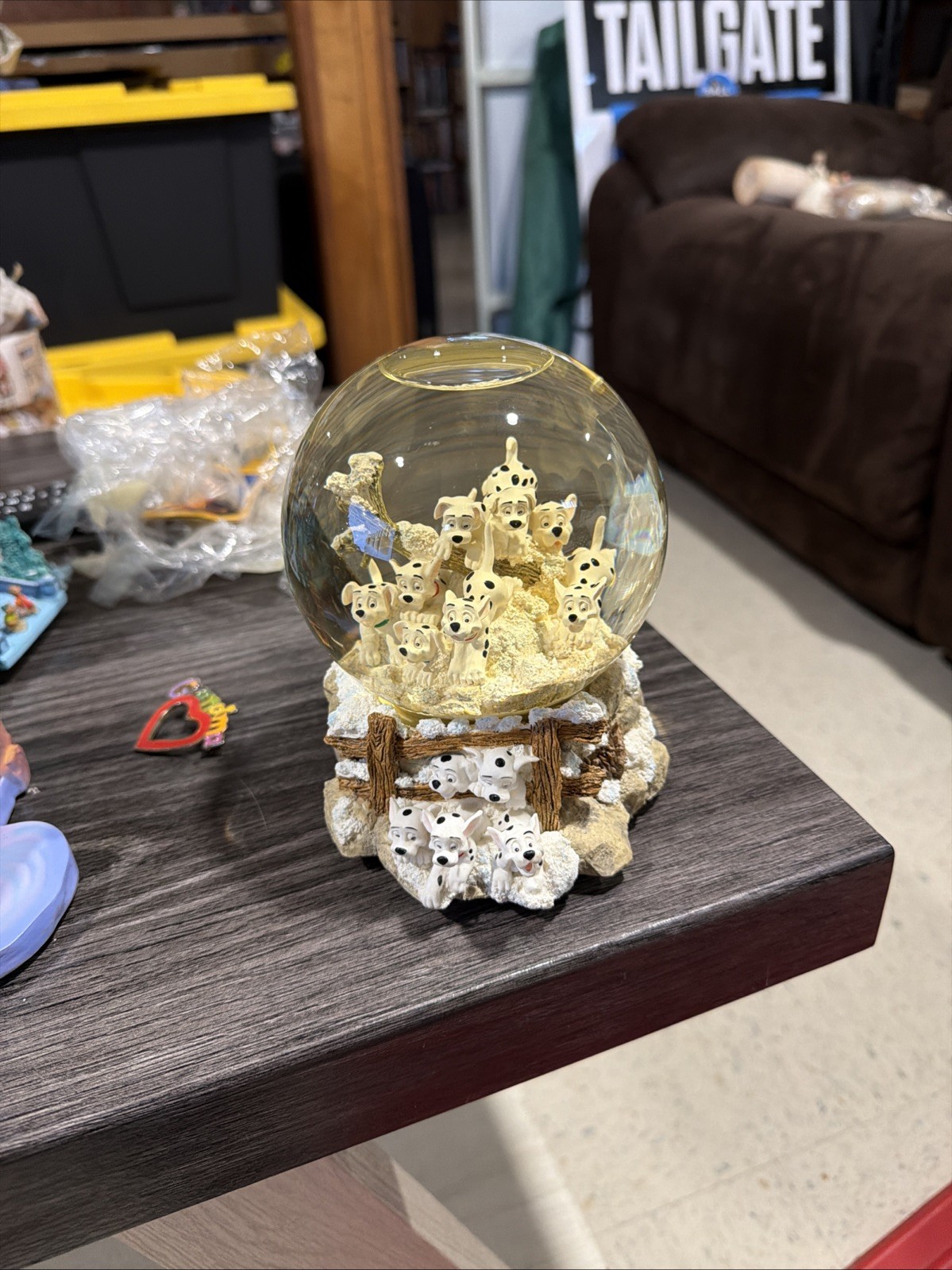 Disney 101 Dalmations Snow Globe Musical Cruella De Vil