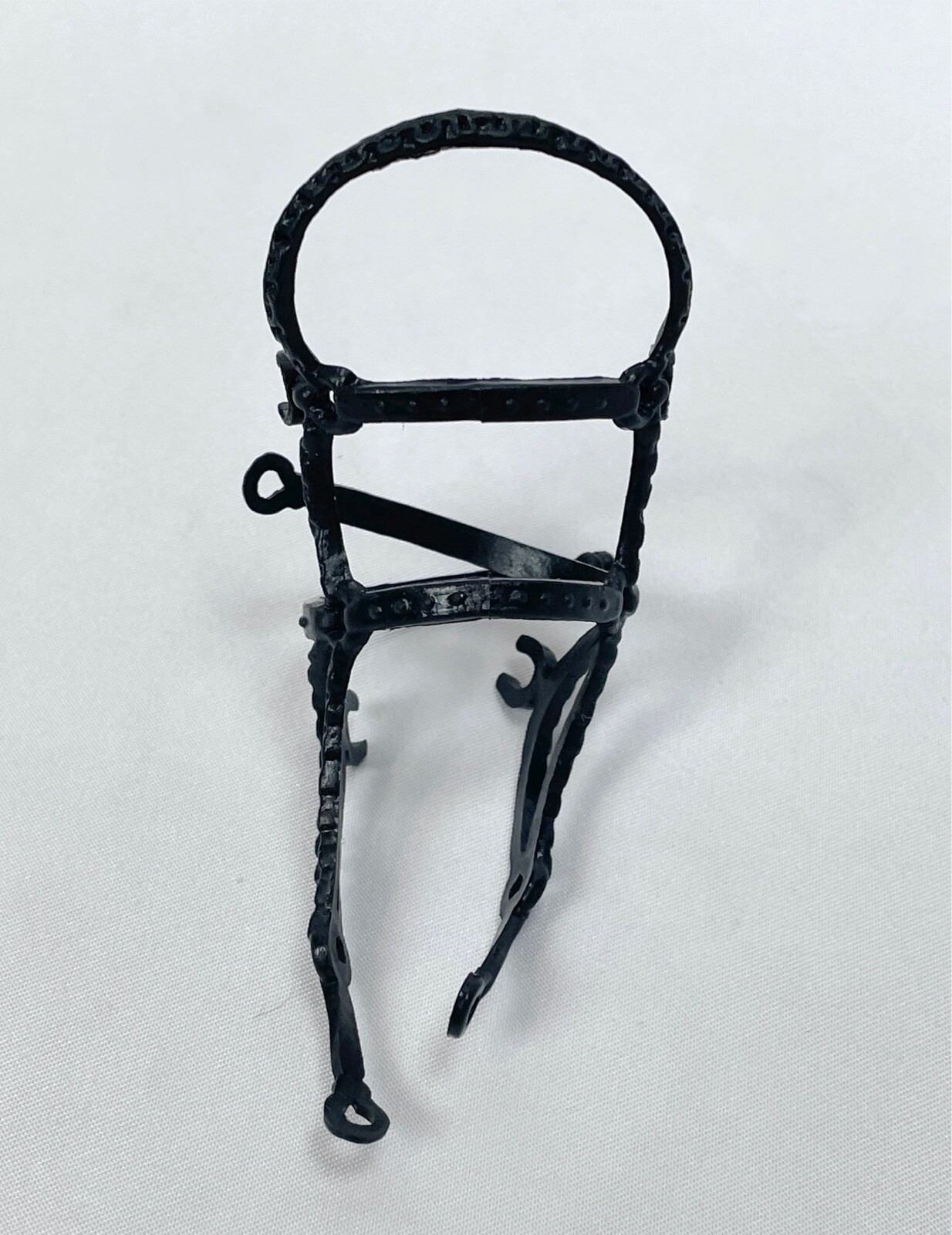 Monster High Avea Trotter Harness Freaky Fusion Black Chain Horseshoe Belt