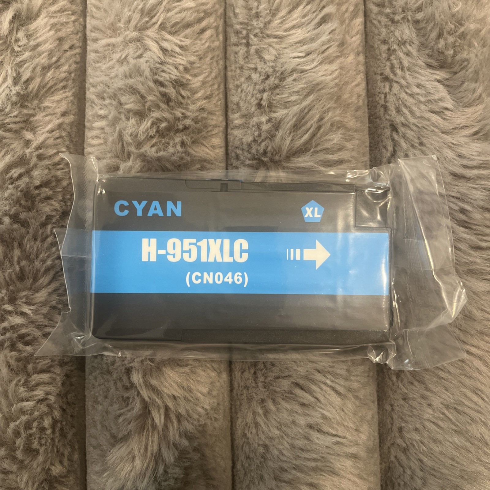 CYAN H-951XLC (CN046) XL Factory Sealed Bag NEW! CARTRIDGE   (#7)