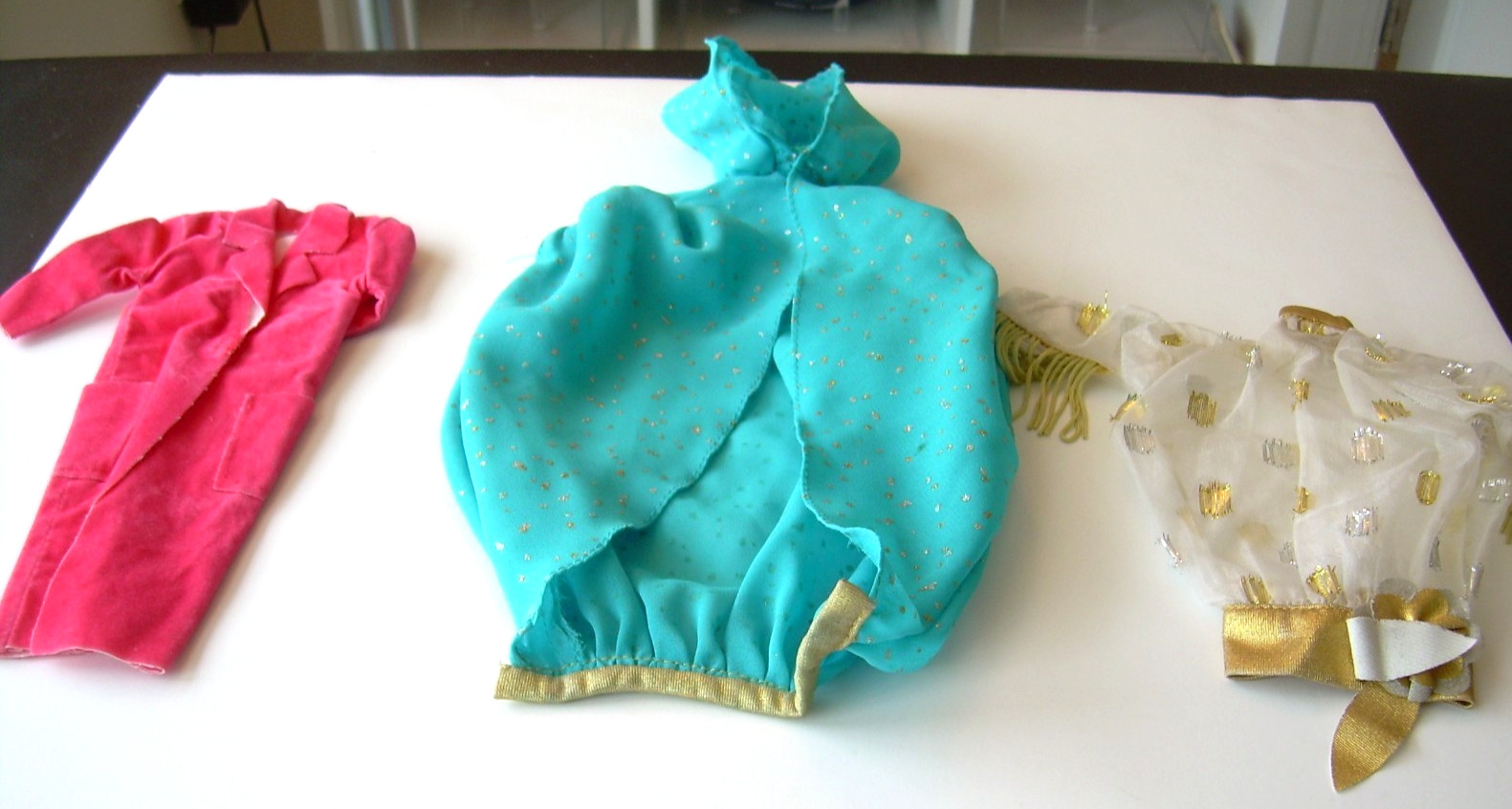 JEM AND THE HOLOGRAMS 3 PIECE CLOTHING LOT