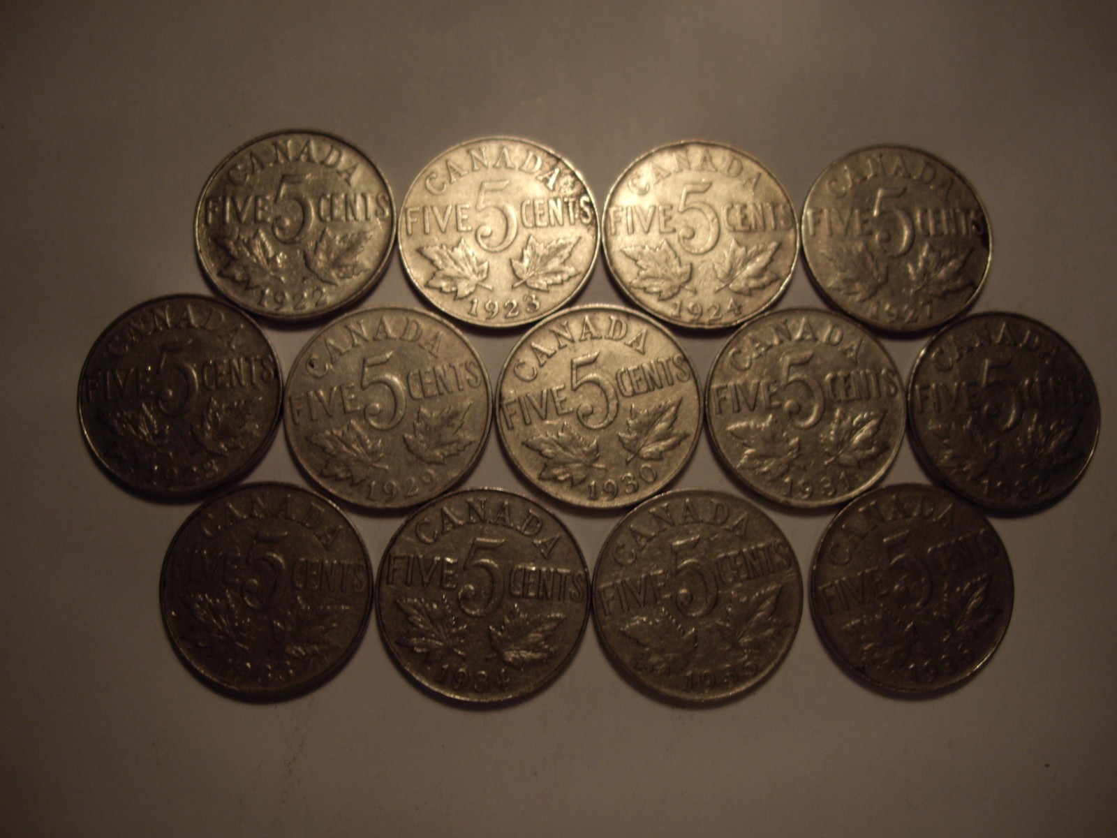 D Canada George V 1922 - 1936 Five Cents - Lot of 13 Coins