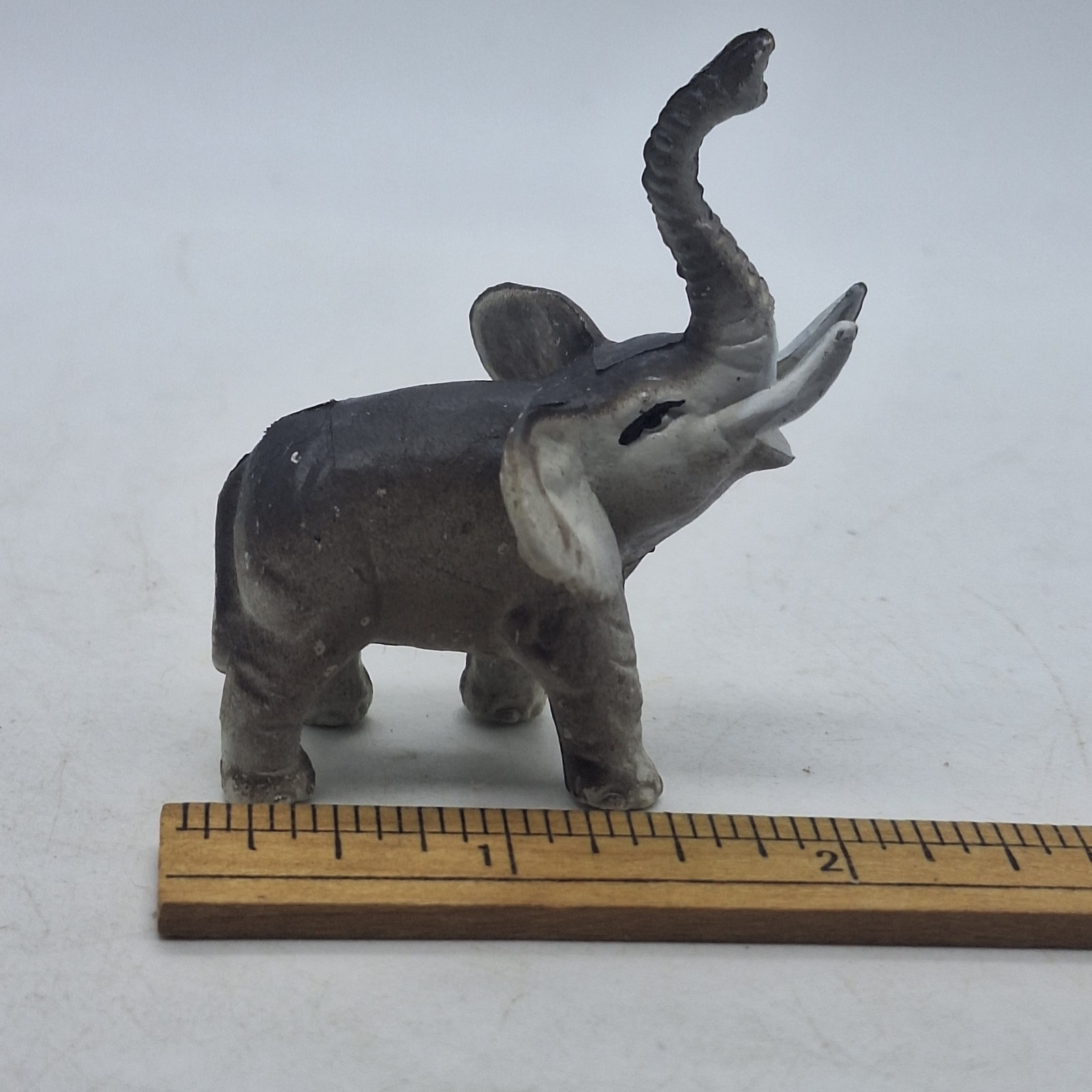 Vintage hong kong plastic elephant Toy 2.5in Tall