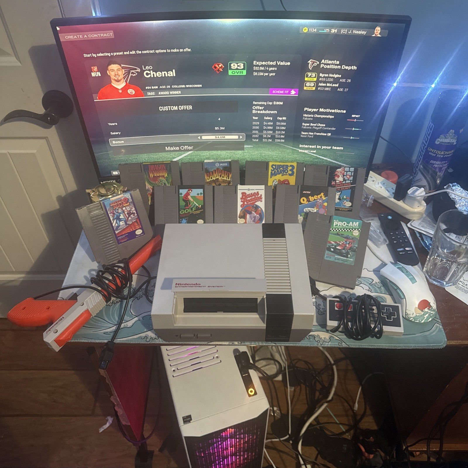 Nintendo NES Console Super Mario Lot with Controllers, Zapper Gun, Games