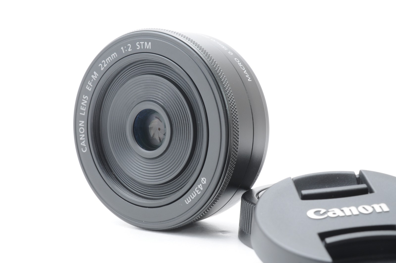 Canon EF-M 22mm F/2 STM mirrorless single focus wide angle lens [Near MINT] JPN