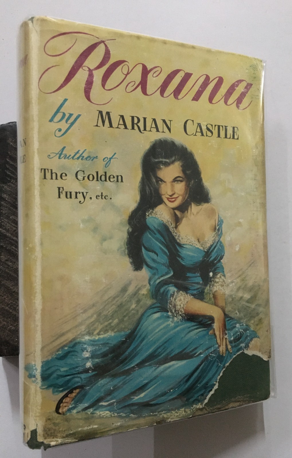 Castle, Marian: Roxana. Frederick Muller Ltd. 1956. London. 268p. hb
