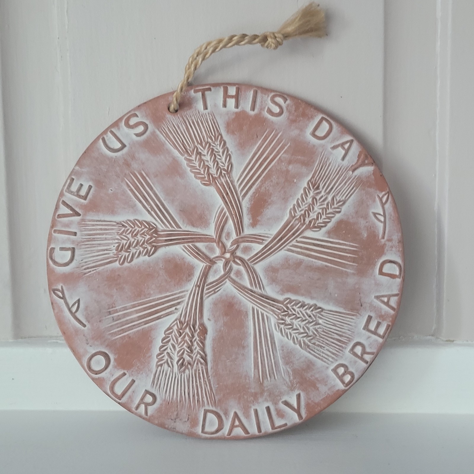 Round 8" Terracotta Pottery Bread Warmer Wall Plaque Wheat Motif Religious Text