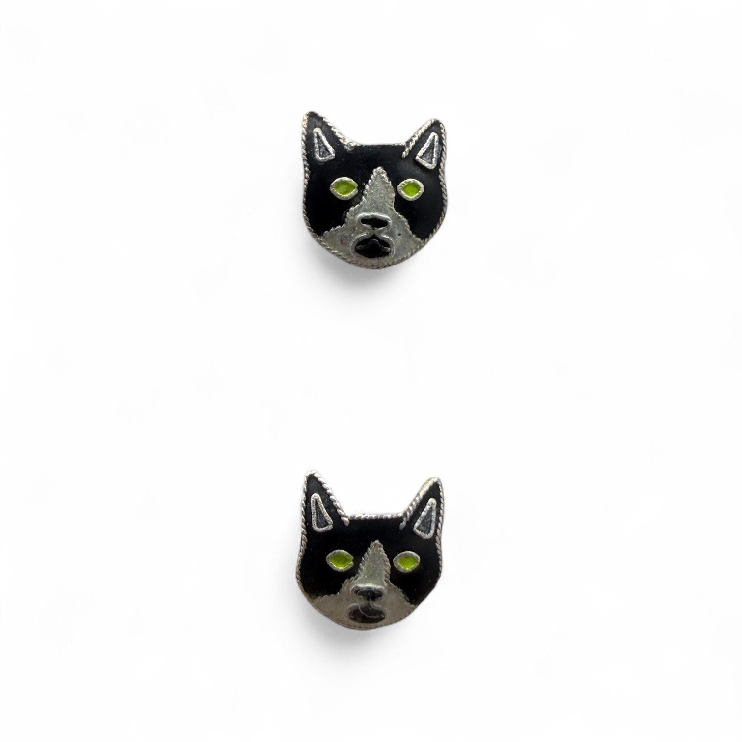 Tuxedo Cat Face Stud Earrings 925 Sterling Silver Cloisonne Enamel Kitten