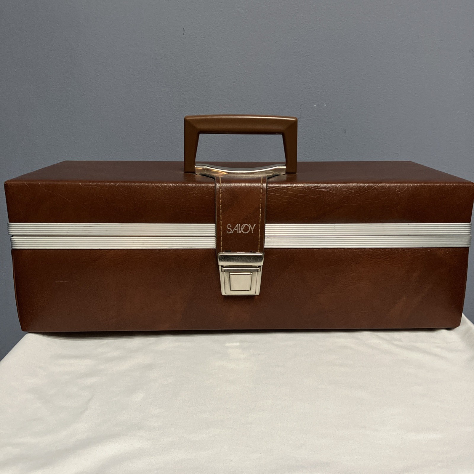 Vintage Savoy Faux Leather 24-Tape Case 8-Track/Cassette Storage-Unique Interior