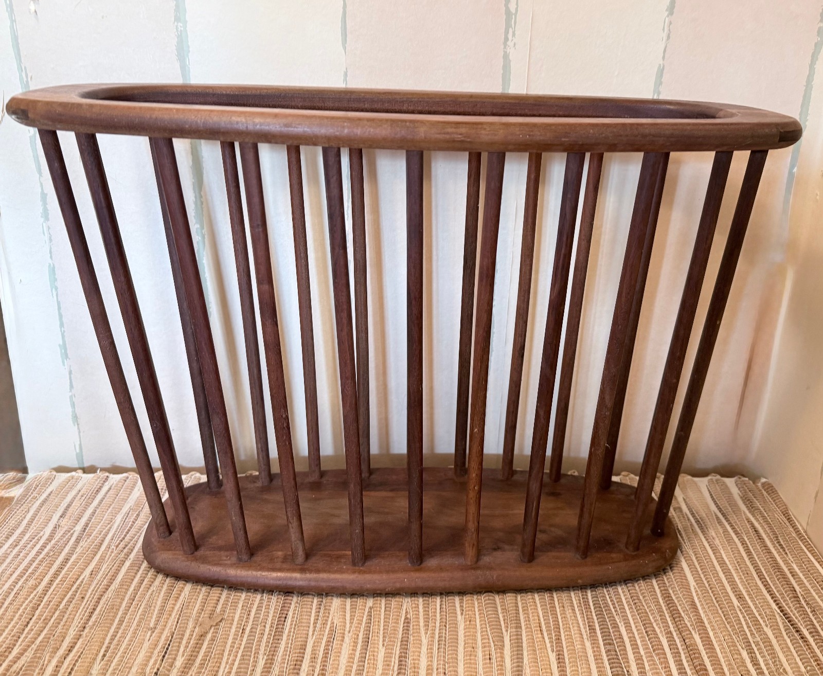 Mid Century Modern Walnut Spindle MCM Magazine Holder Rack Arthur Umanoff