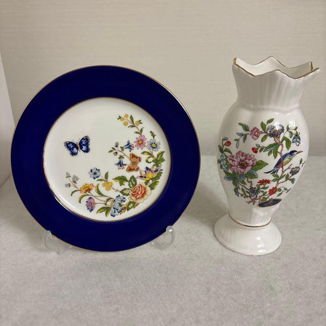 Aynsley Pembroke Vase / Cottage Garden Plate16.5cm
