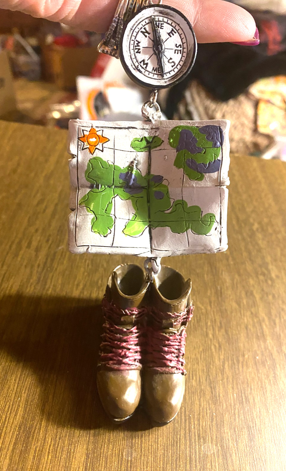 Resin 2013 Ganz Hiking Boots Map Compass Christmas Ornament 5 1/4"