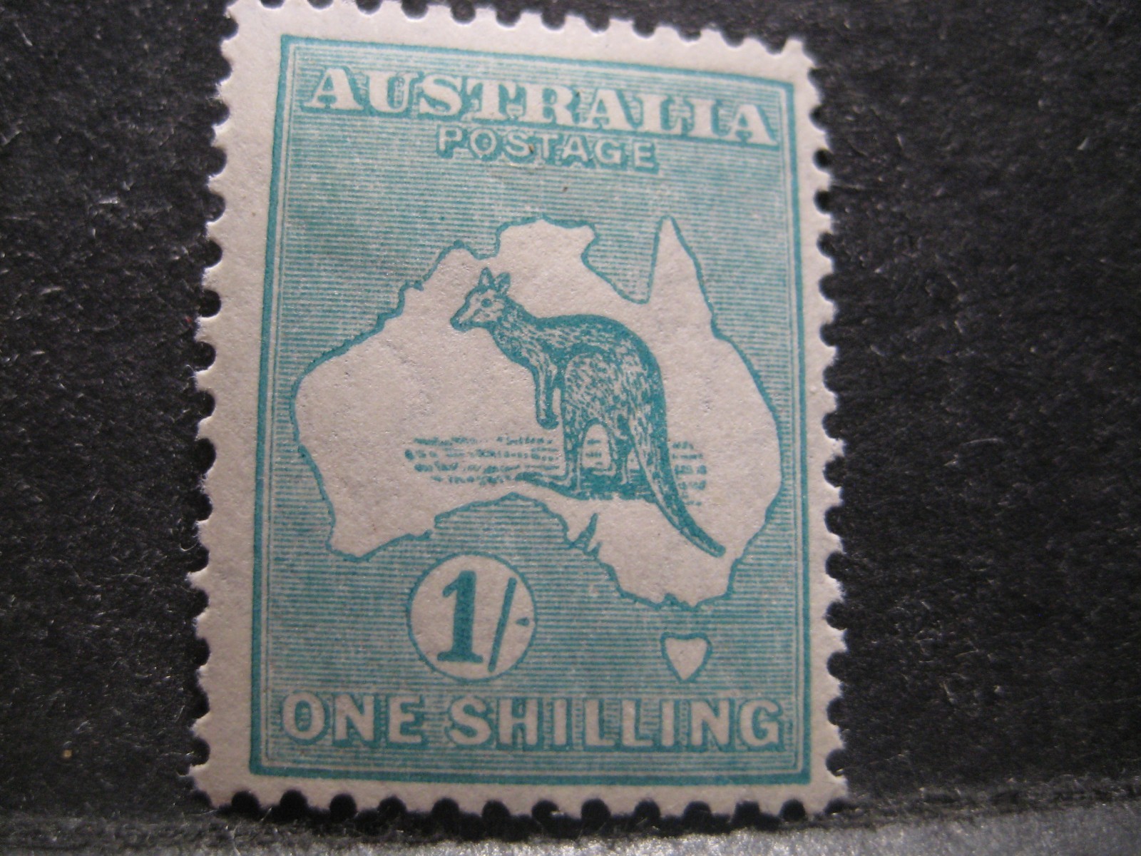 Australia #98 Mint Hinged- WDWPhilatelic (N9X)  (3/26)