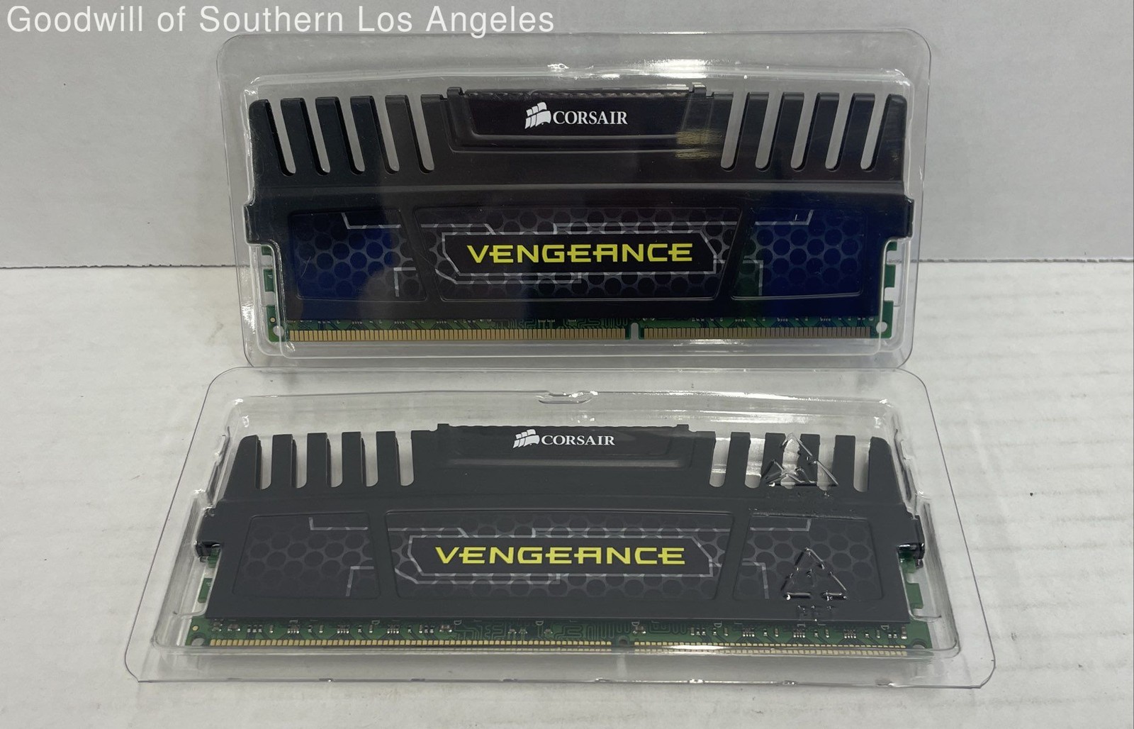 Corsair Vengeance 16GB (2x8GB) DDR3 1600MHz RAM Kit CMZ16GX3M2A1600C10