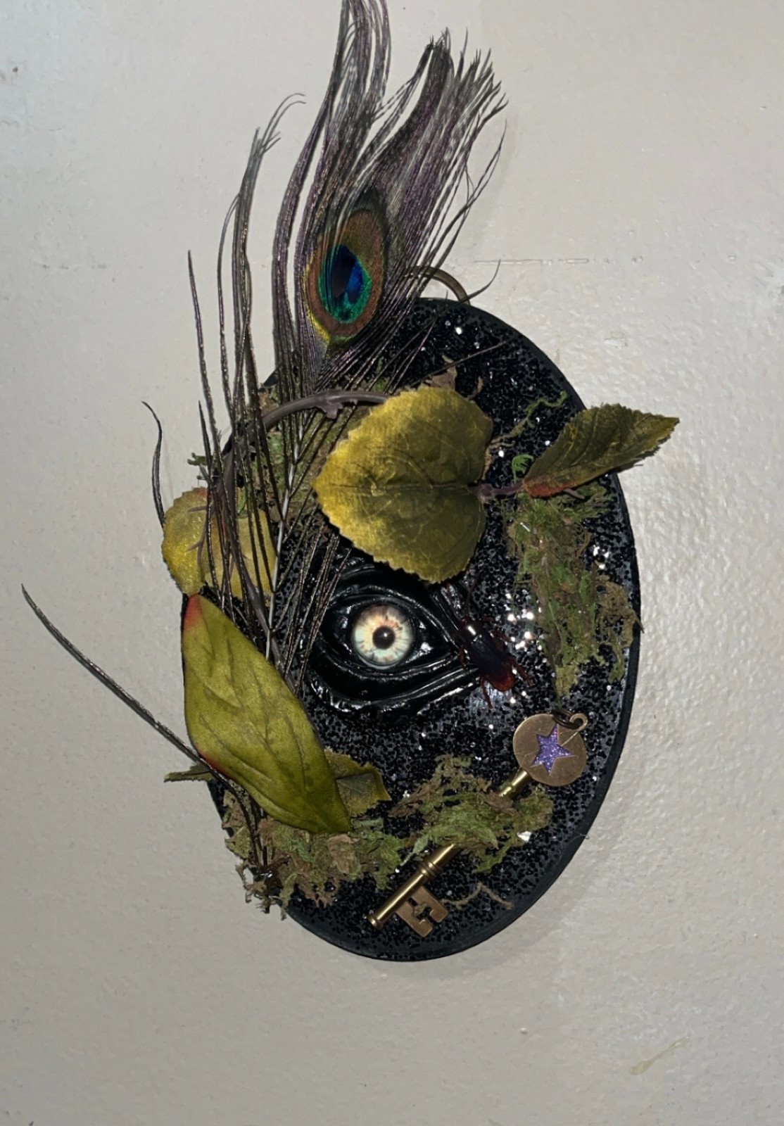 She Sees Everything Eye Woman Oddity Plaque Wall Decor Weird OOAK