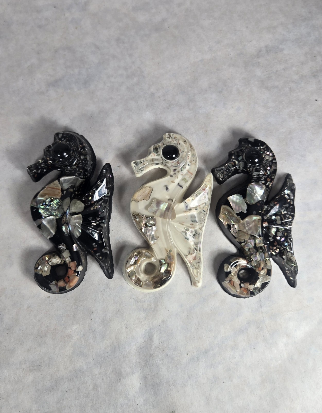 Vintage Set 3 Lucite Seahorses Abalone Acrylic Wall Art MCM Beach Bathroom 4.5"