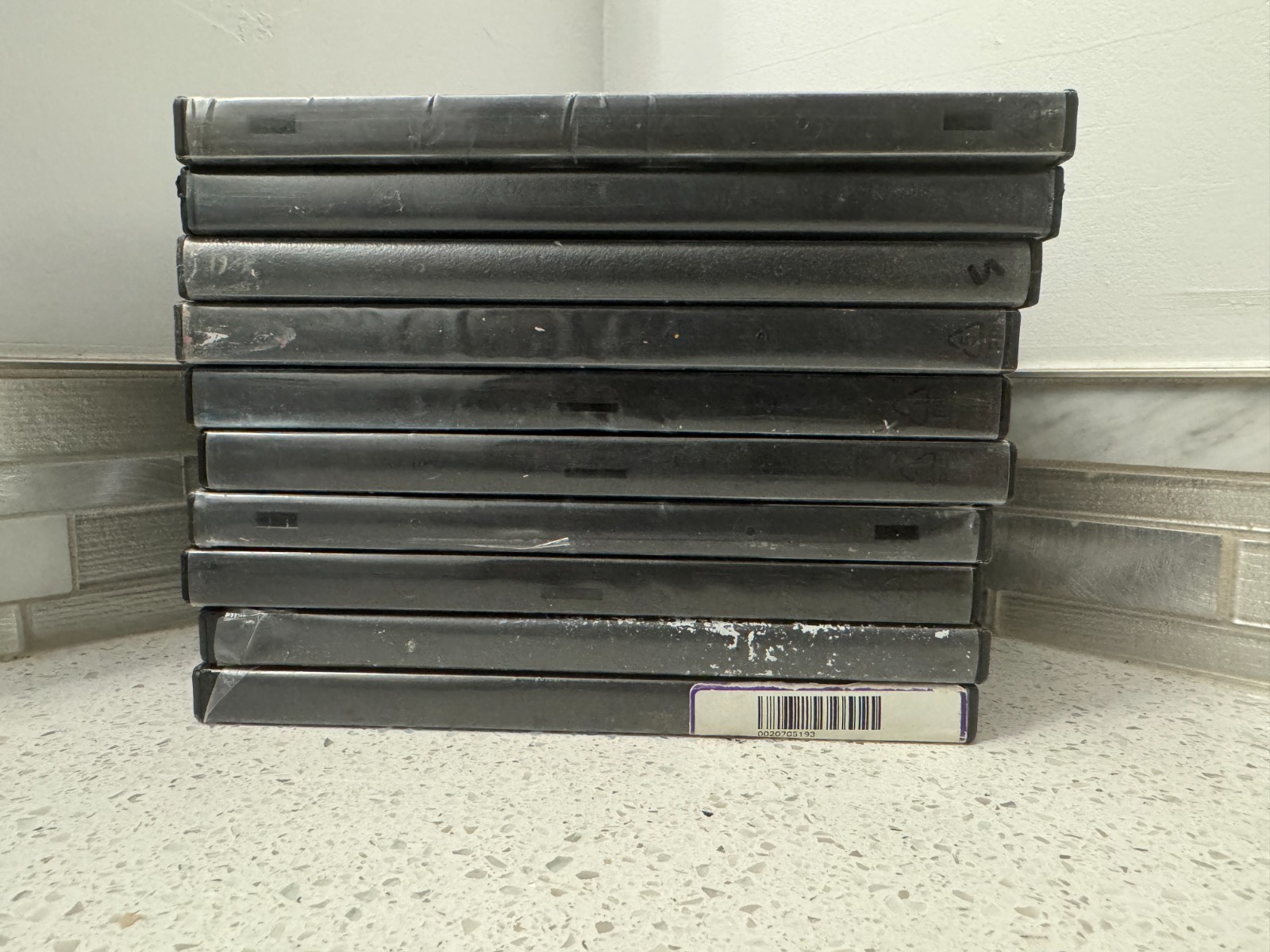 Lot of 10 Empty Black DVD Disc Cases Used