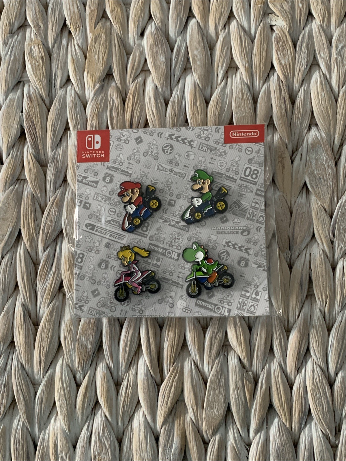 Mario Kart 8 Deluxe Enamel Pin Badge Set (Nintendo Switch Promo, 4-Pack) New