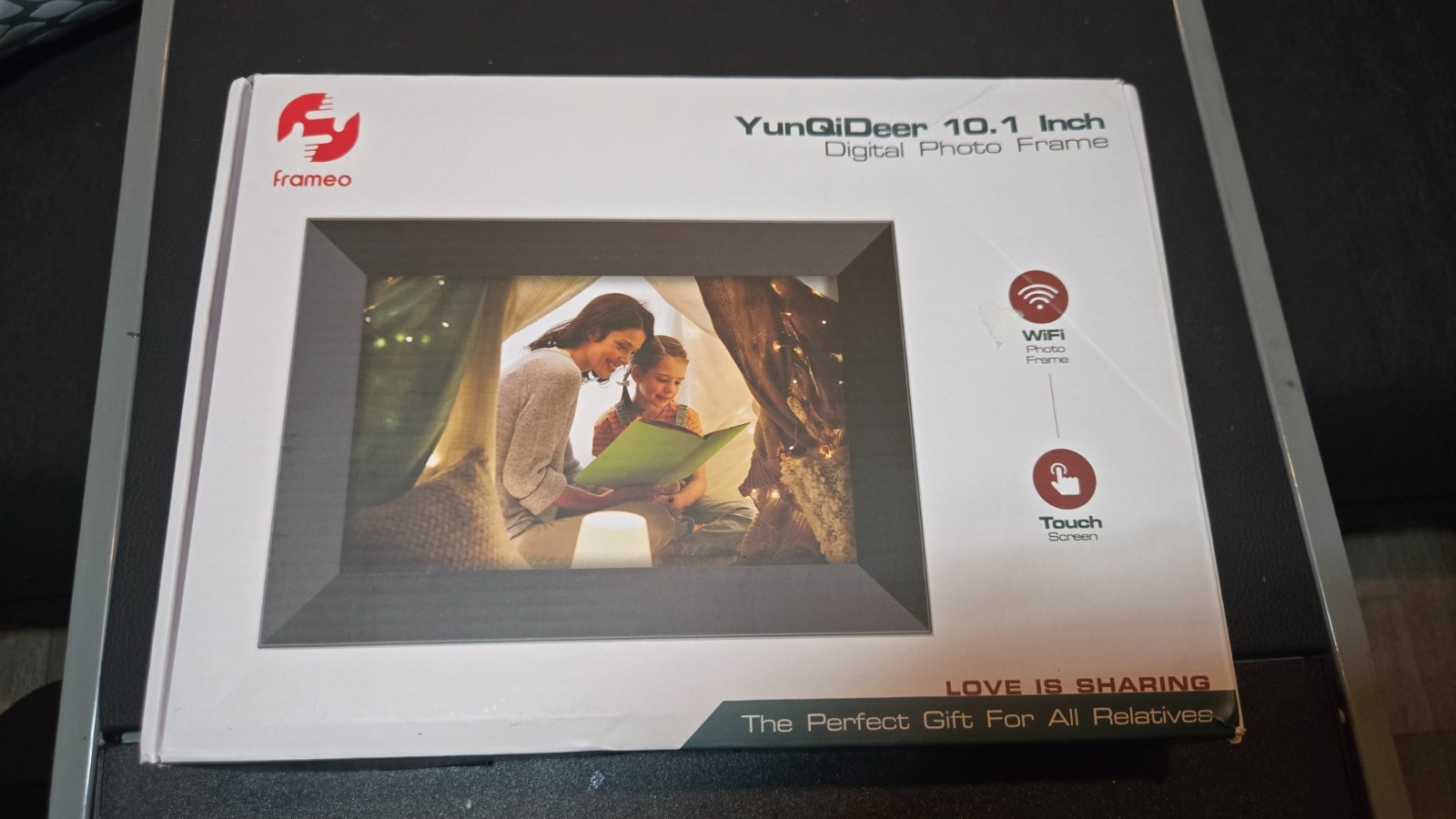 YunQiDeer Frameo 10.1 Inch Black WiFi Digital Photo Frame with Touch Screen