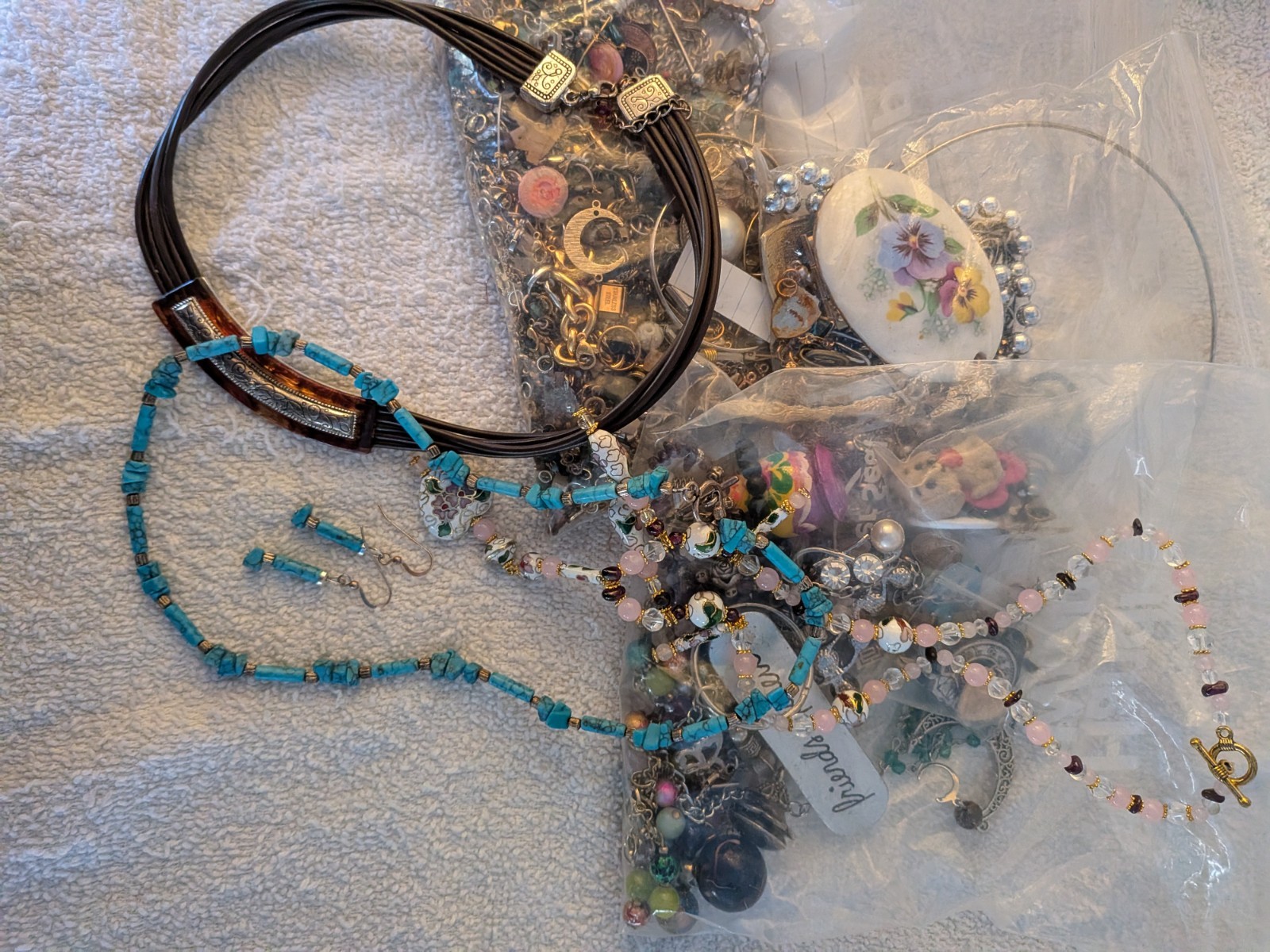 3 Bag Make You Own Jewelry And Have Some Made Already Low Price Make Money