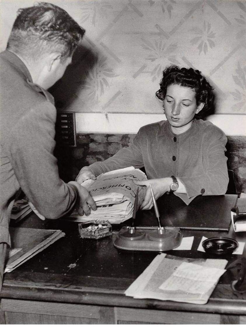 Press Photo. ALE10187. Approximately 23x18 Cm. 1954. Ferretti