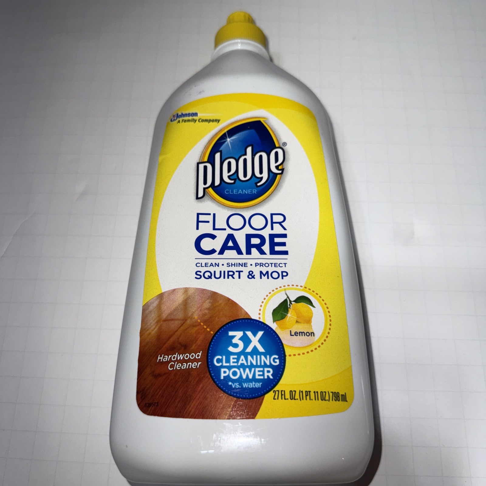 Pledge Floor Care Squirt & Mop Lemon Hardwood Cleaner 27oz