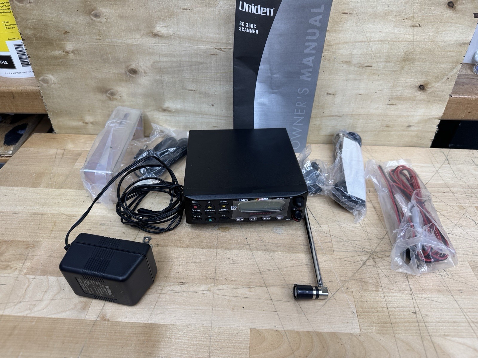 Uniden NASCAR Bearcat Fire Police Radio Scanner 800MHz Model BC350C