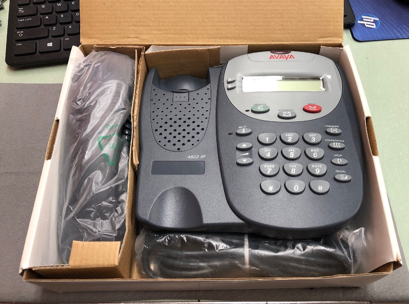 NEW OPEN BOX AVAYA 4602 IP 4602D01A-2001 700221260 DARK GRAY