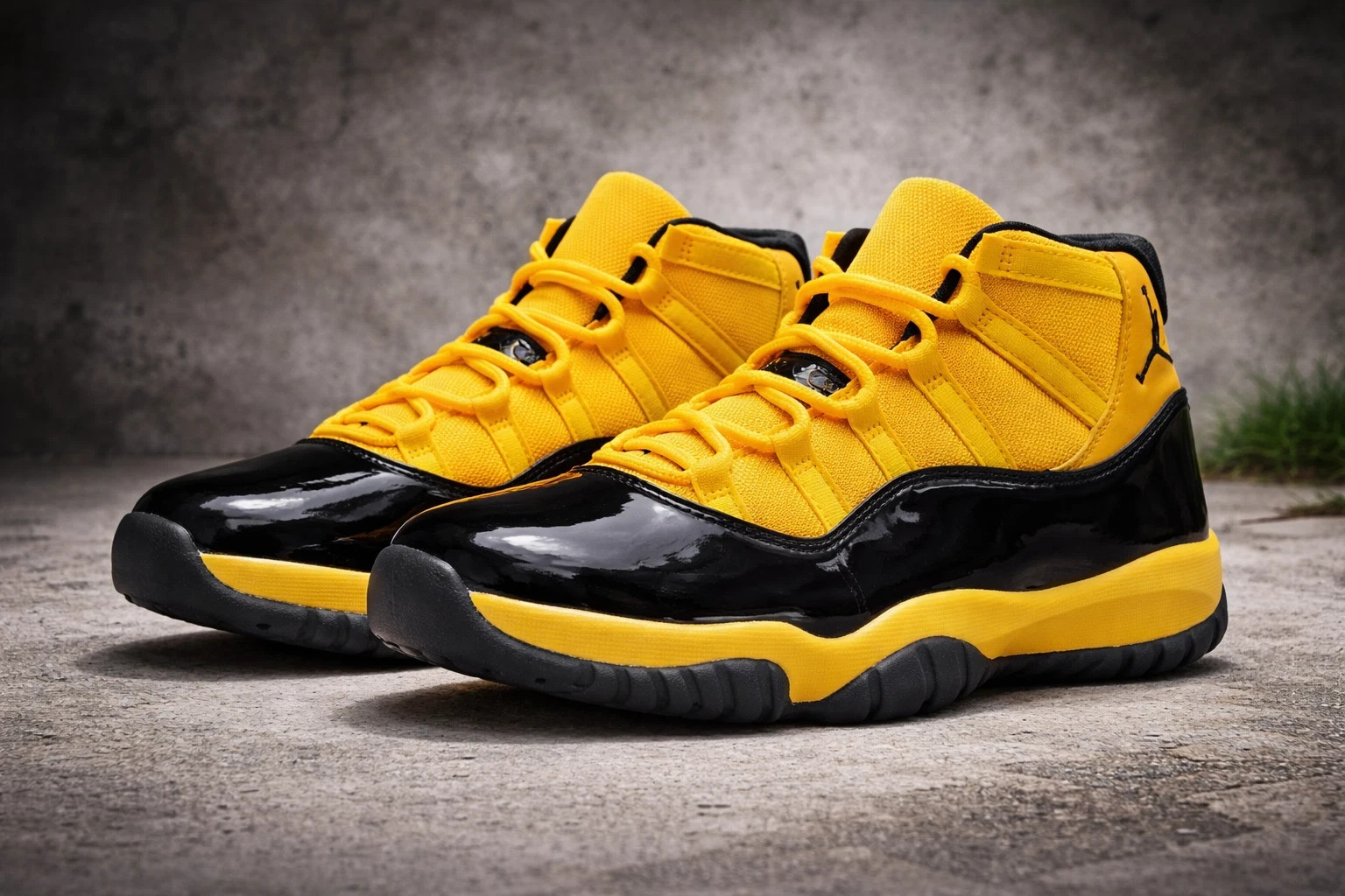 Jordan 11 Gamma Black and Yellow Men's Size US 7-12